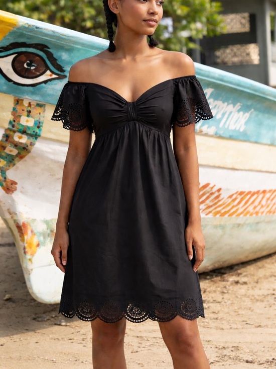 Robert Rodriguez Dresses & Skirts - Robert Rodriguez Black Label Black Eyelet Babydoll Dress Size 4